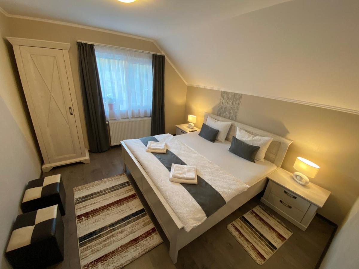 Matyas Vendeghaz Hotel Sovata Bagian luar foto