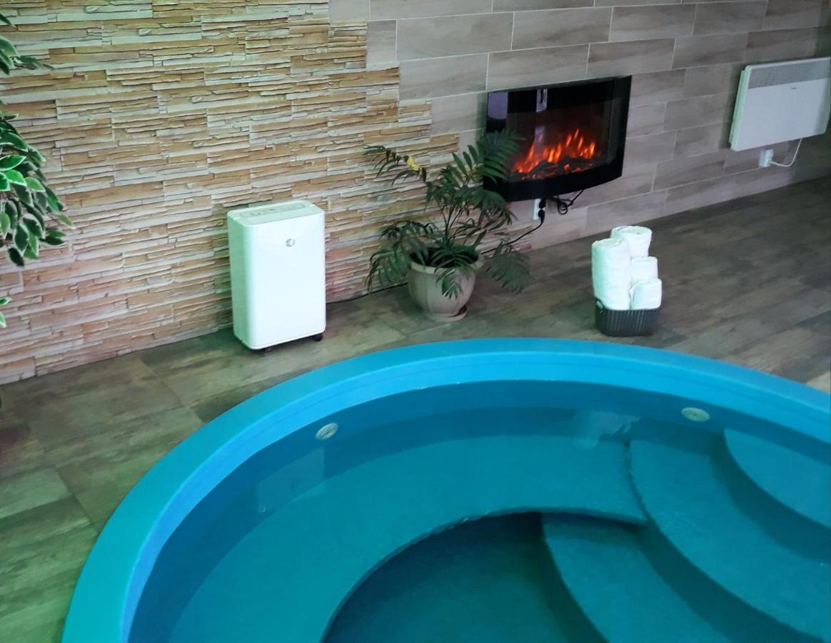Matyas Vendeghaz Hotel Sovata Bagian luar foto