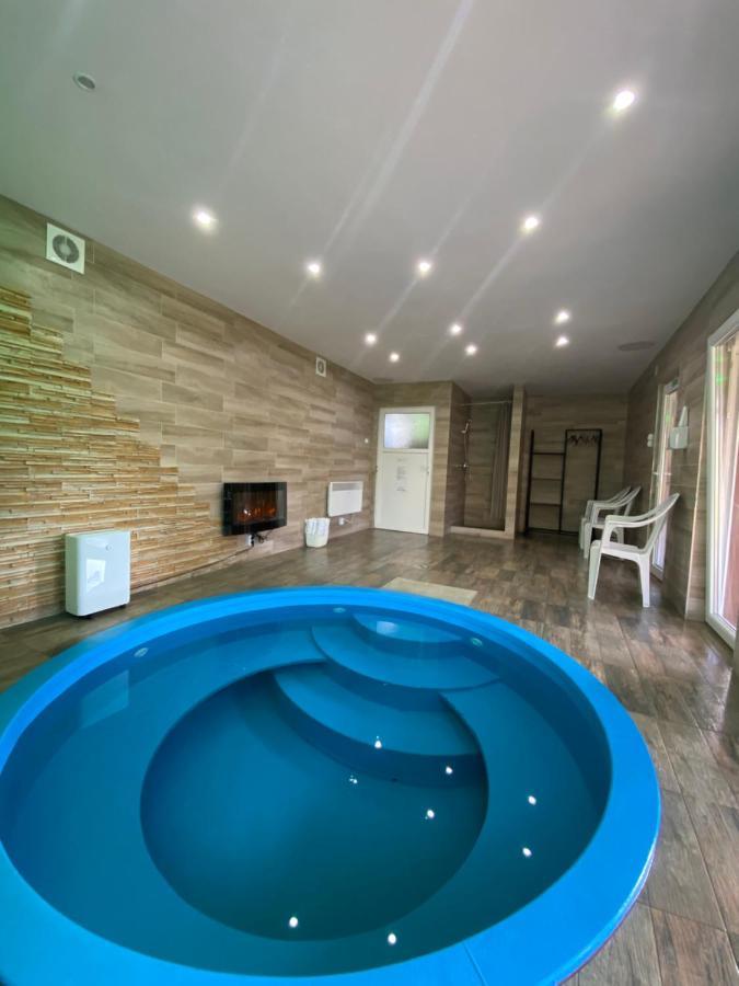 Matyas Vendeghaz Hotel Sovata Bagian luar foto