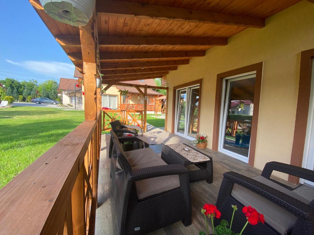 Matyas Vendeghaz Hotel Sovata Bagian luar foto