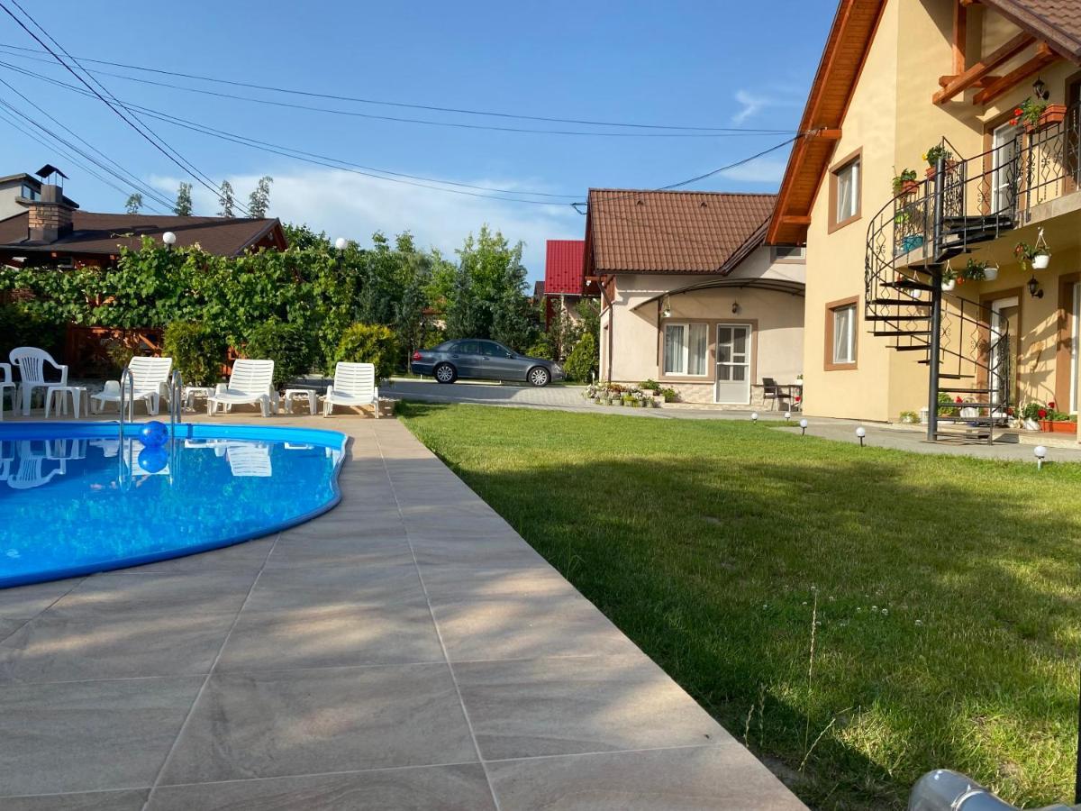 Matyas Vendeghaz Hotel Sovata Bagian luar foto