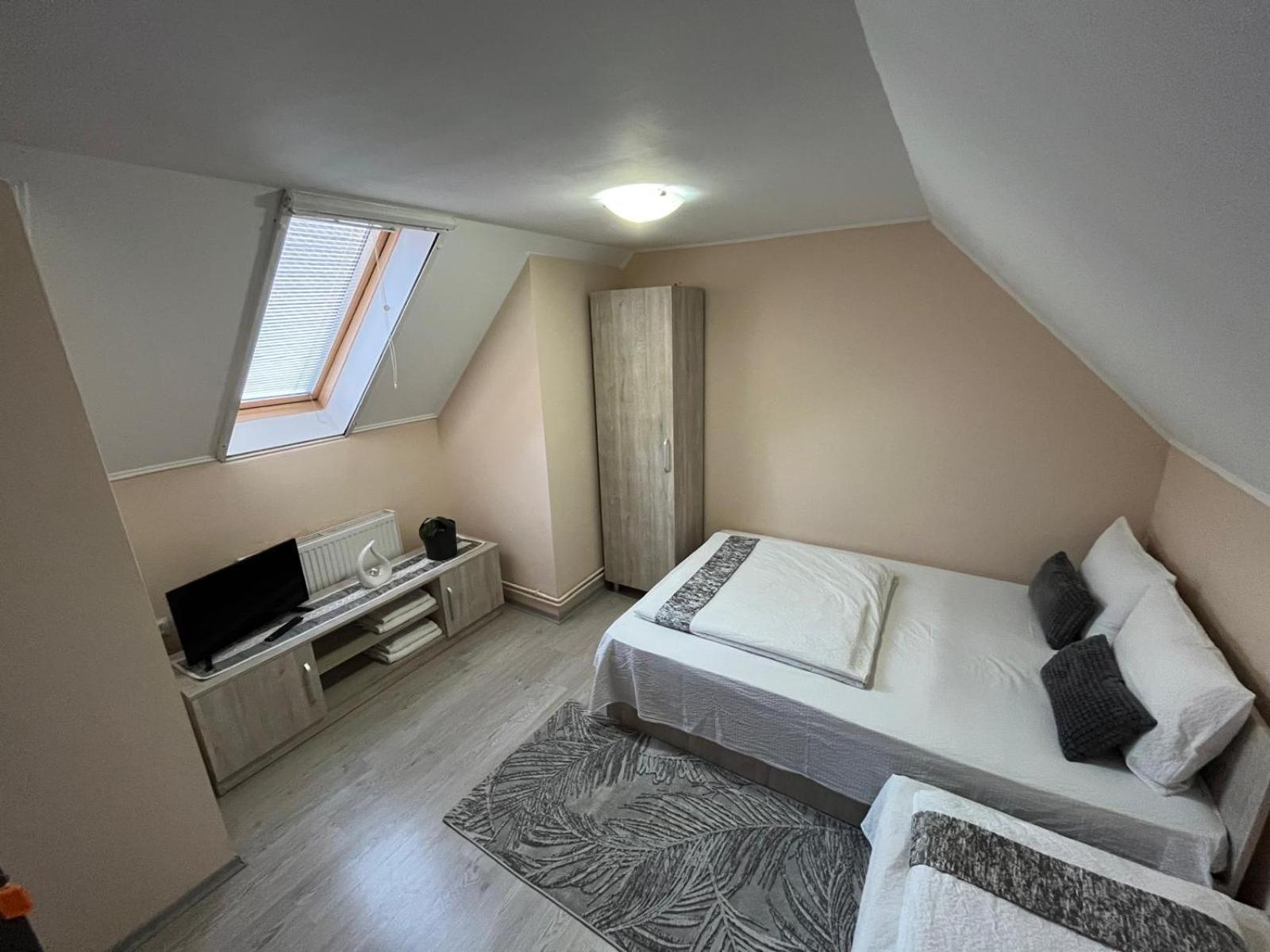 Matyas Vendeghaz Hotel Sovata Bagian luar foto